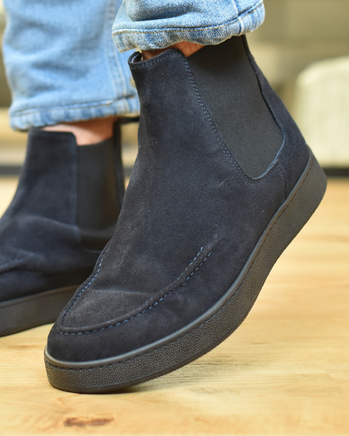 Stivaletto uomo con cucitura a vista in camoscio blu e suola micro Ofanto Italy