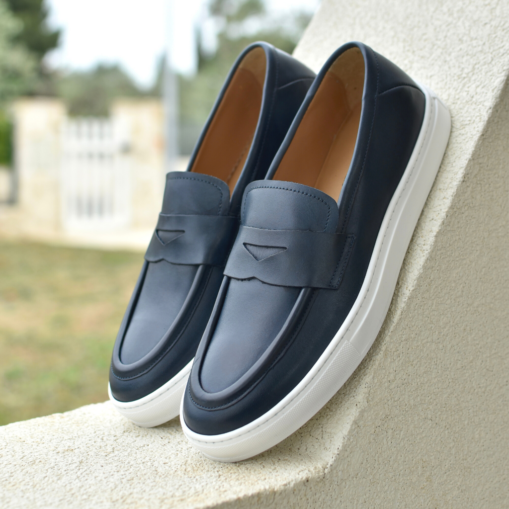 RIOMAGGIORE - Navy Leather